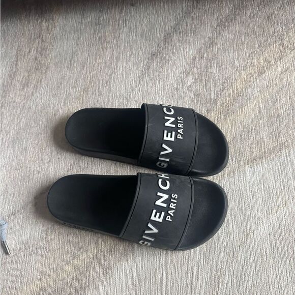 Givenchy Shoes - Givenchy Black logo Slides women